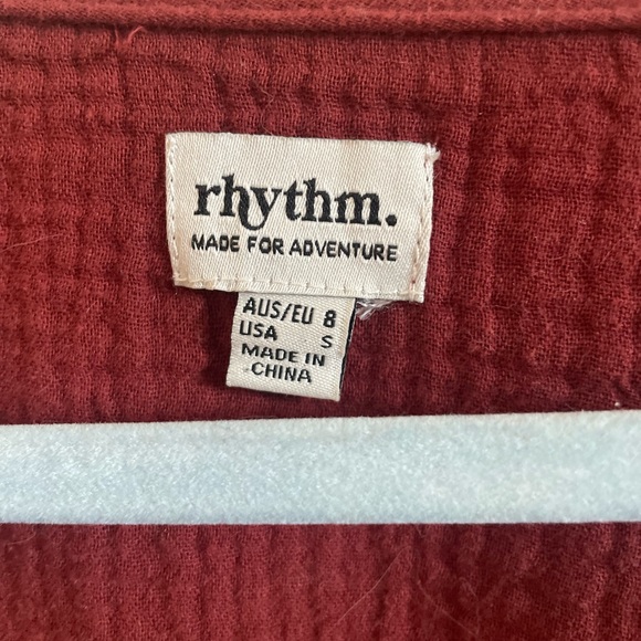 Rhythm Long Sleeve Crop Top - Picture 3 of 4